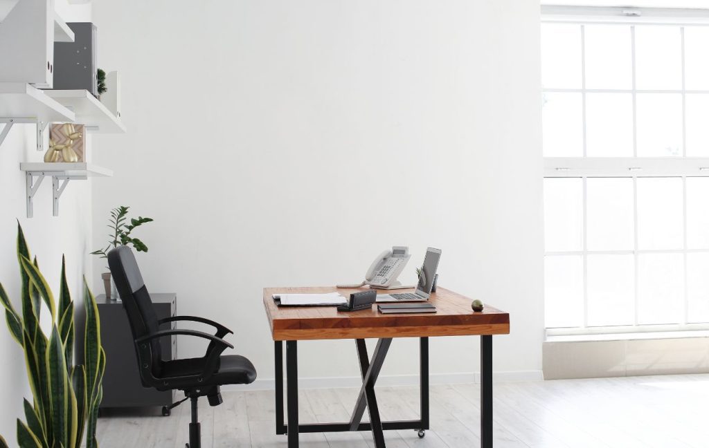 Creative Interior Design Ideas for Small Office Space 2 Small office design ideas: go for minimalism