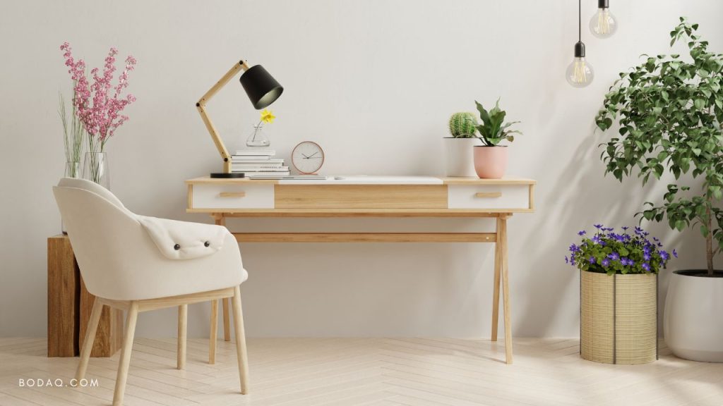 Off-White Wall Colors in Interior Design 27 Off-white wall color in the home offie