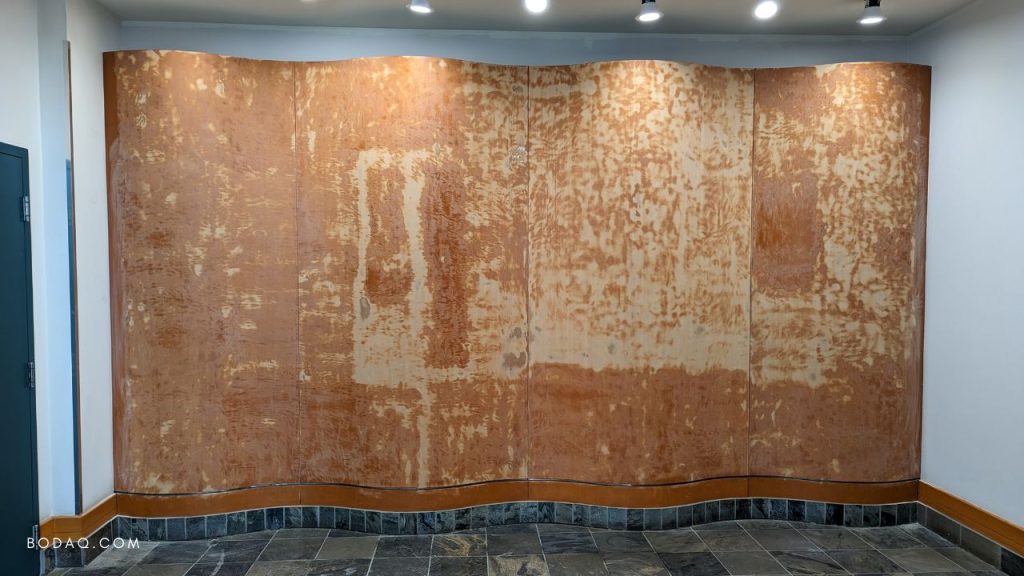 Lobby Refinishing Project Game-Changer - Bodaq Interior Film 4 Wavy wall before refinishing