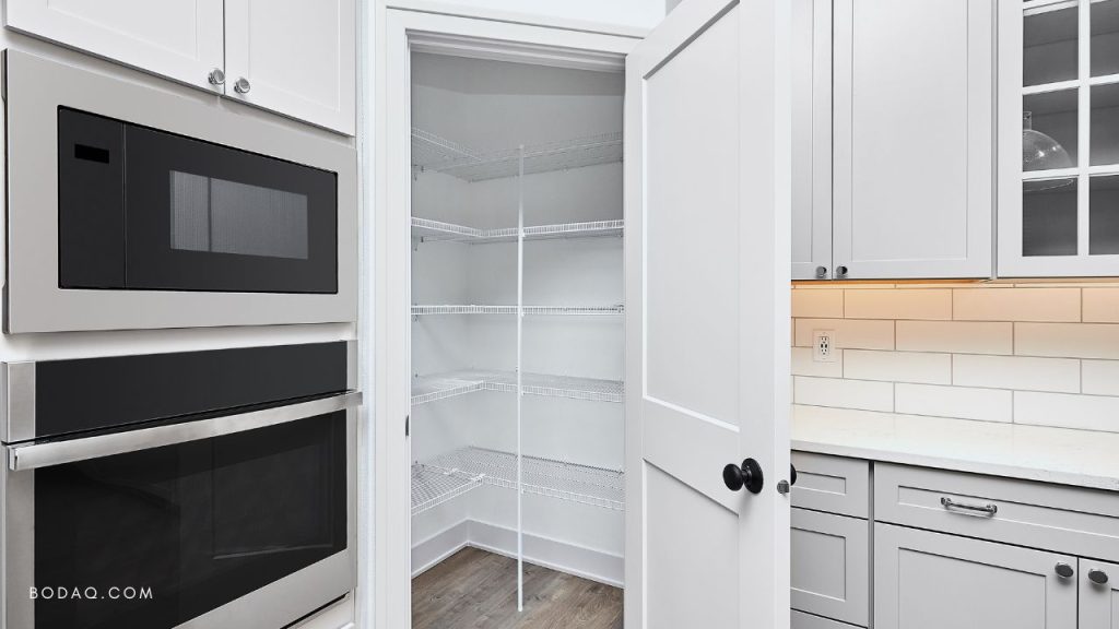 Interior Design Trends Moving into 2024 2 Interior Design trends 2024: Walk-in pantries
